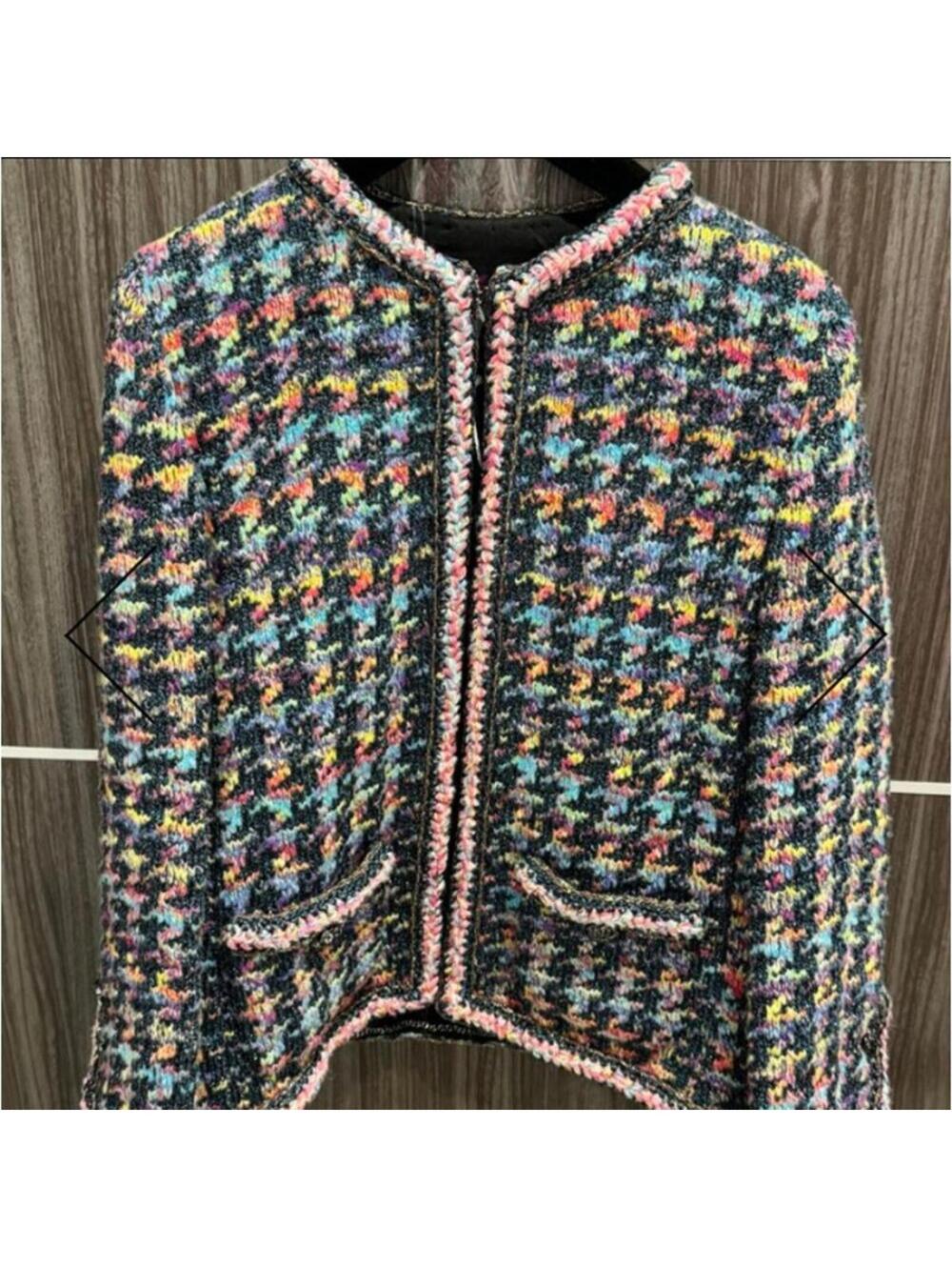 *AUTHENTIC* CHANEL - Multicolor Tweed Jacket, Size 42